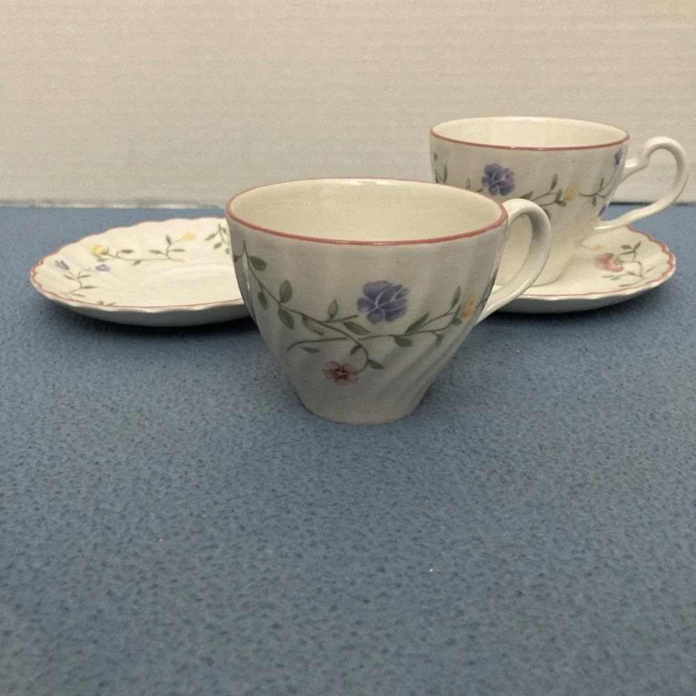 Johnson Brothers England Summer Chintz Tea Cups‎ & Saucers - Set of 2